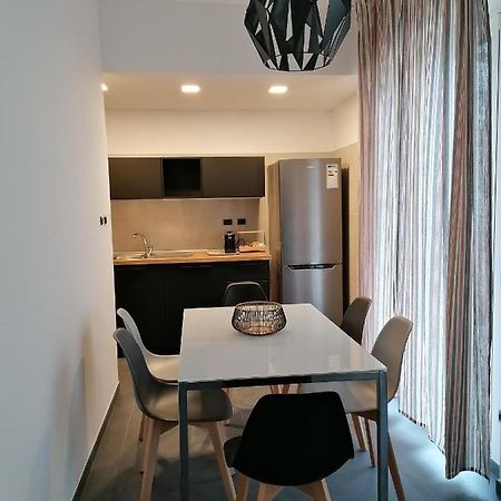 P In Centro 2 Apartment Сестри Леванте Екстериор снимка