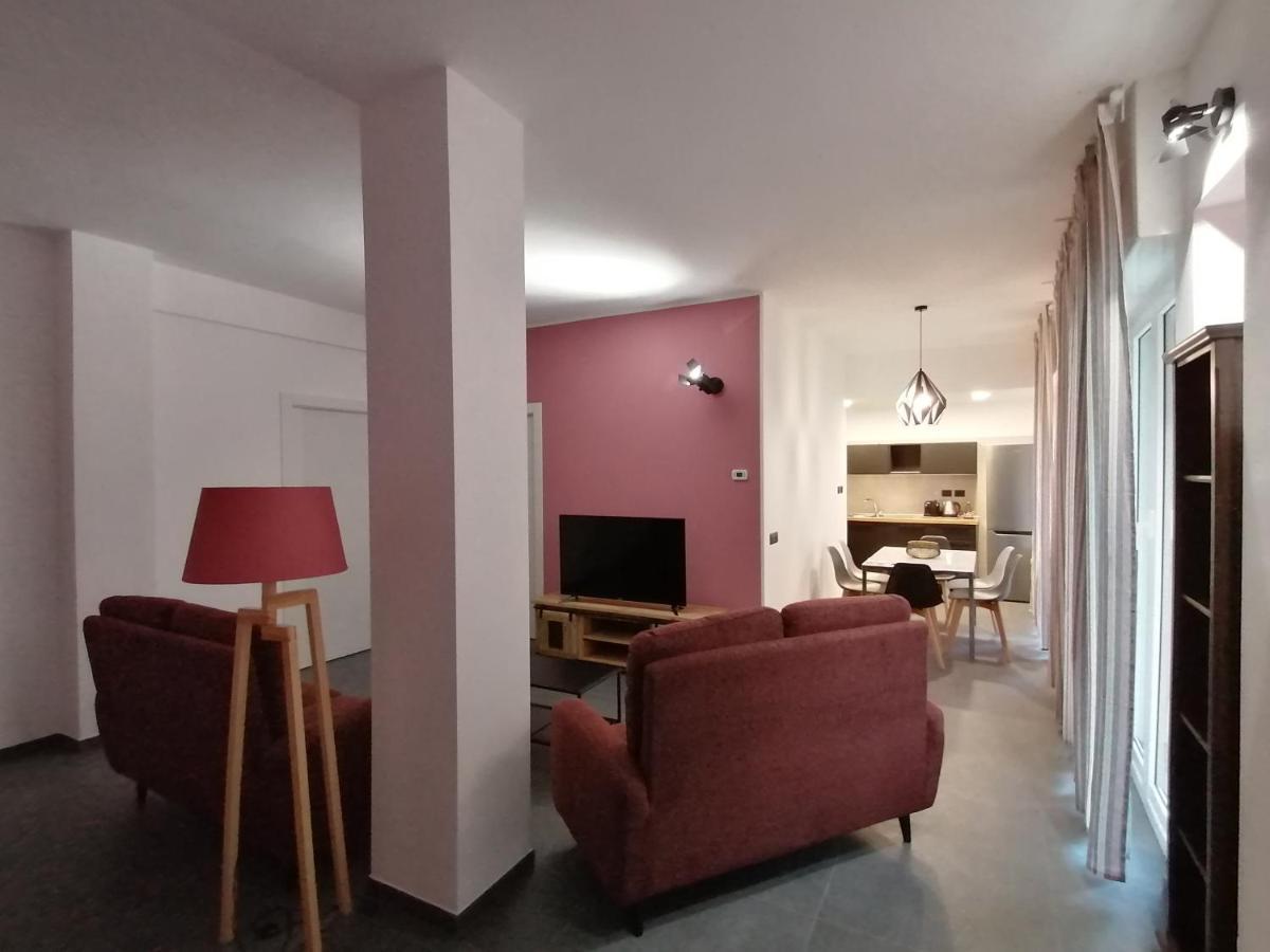 P In Centro 2 Apartment Сестри Леванте Екстериор снимка